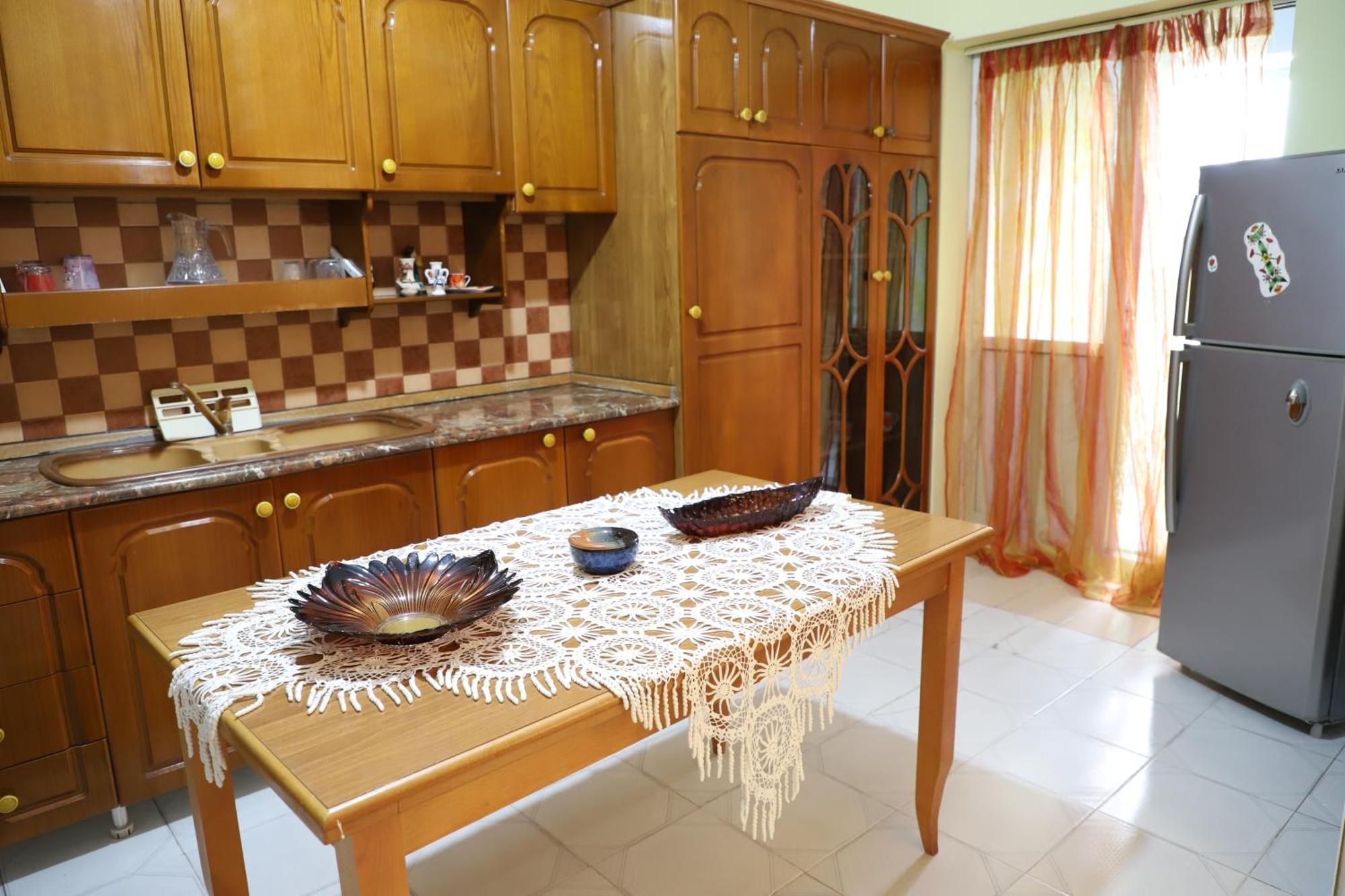 Guesthouse Katerina Berat Esterno foto