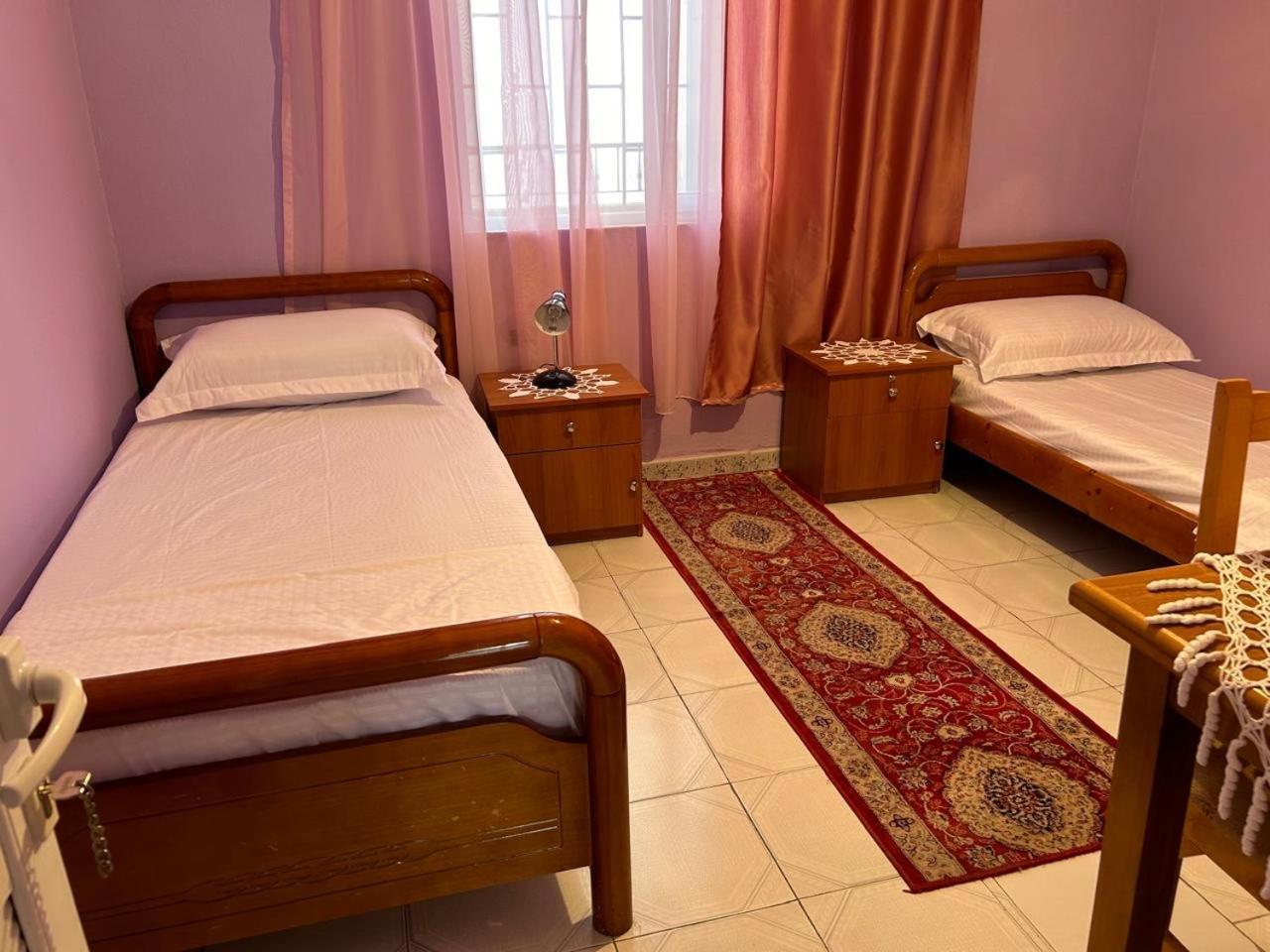 Guesthouse Katerina Berat Esterno foto
